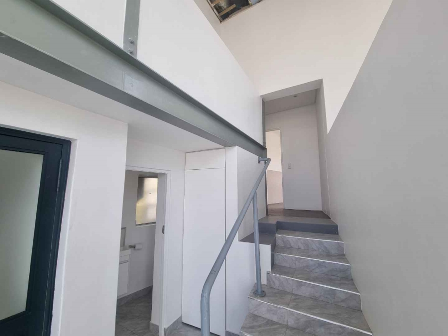 To Let 2 Bedroom Property for Rent in Tamboerskloof Western Cape